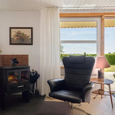 Erin - 200m From The Sea By Interhome Holiday home