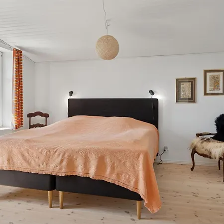 Holiday home Erin - 200m From The Sea By Interhome