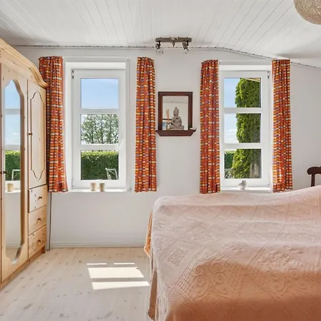 Holiday home Erin - 200m From The Sea By Interhome *