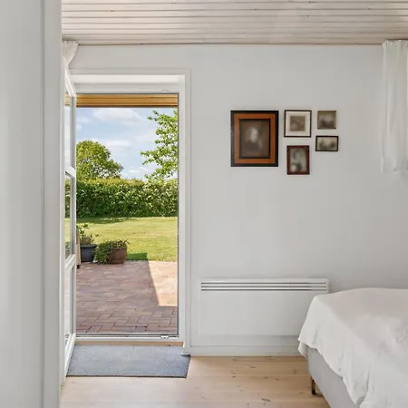 Erin - 200m From The Sea By Interhome Holiday home *