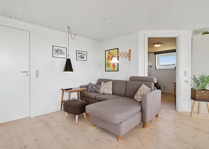 Erin - 200m From The Sea By Interhome Egernsund