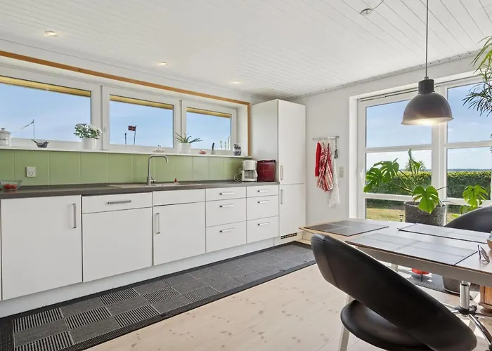 Σπίτι διακοπών Erin - 200m From The Sea By Interhome